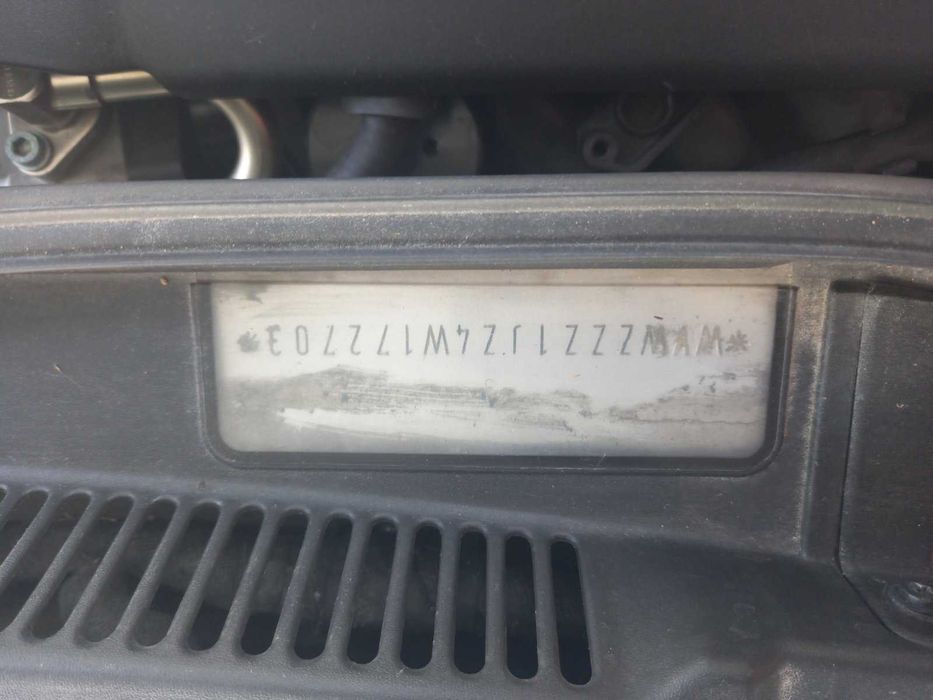 Продам автомобільVolkswagen Golf 2004 універсал