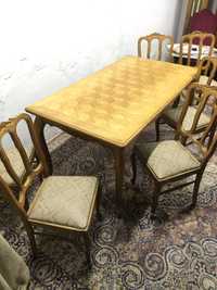 Stół z krzesłami antyk