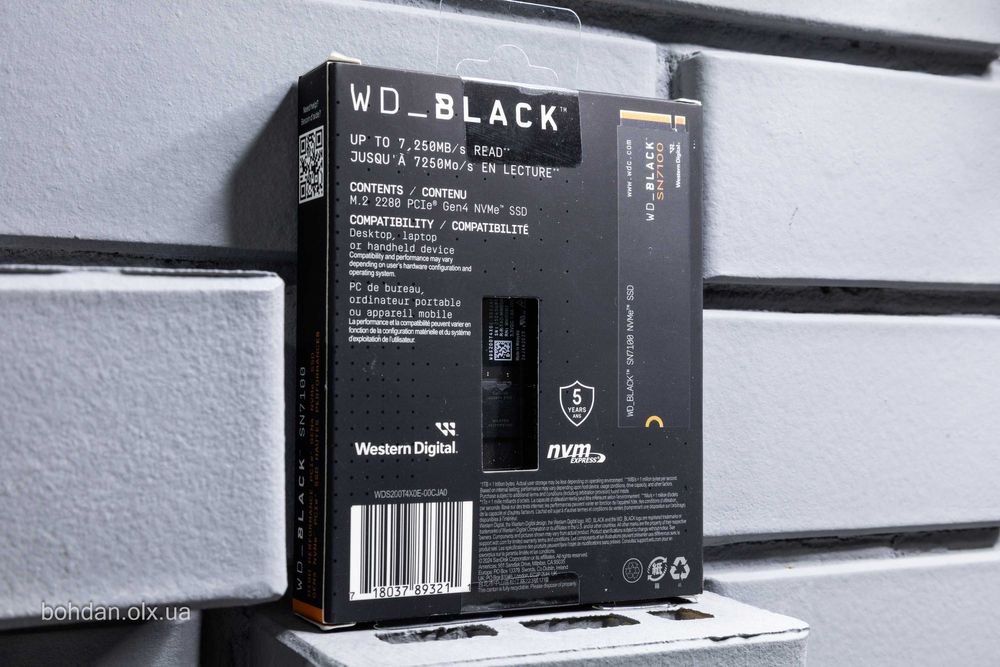 WD Black SN7100 2TB NVMe SSD (WDS200T4X0E)