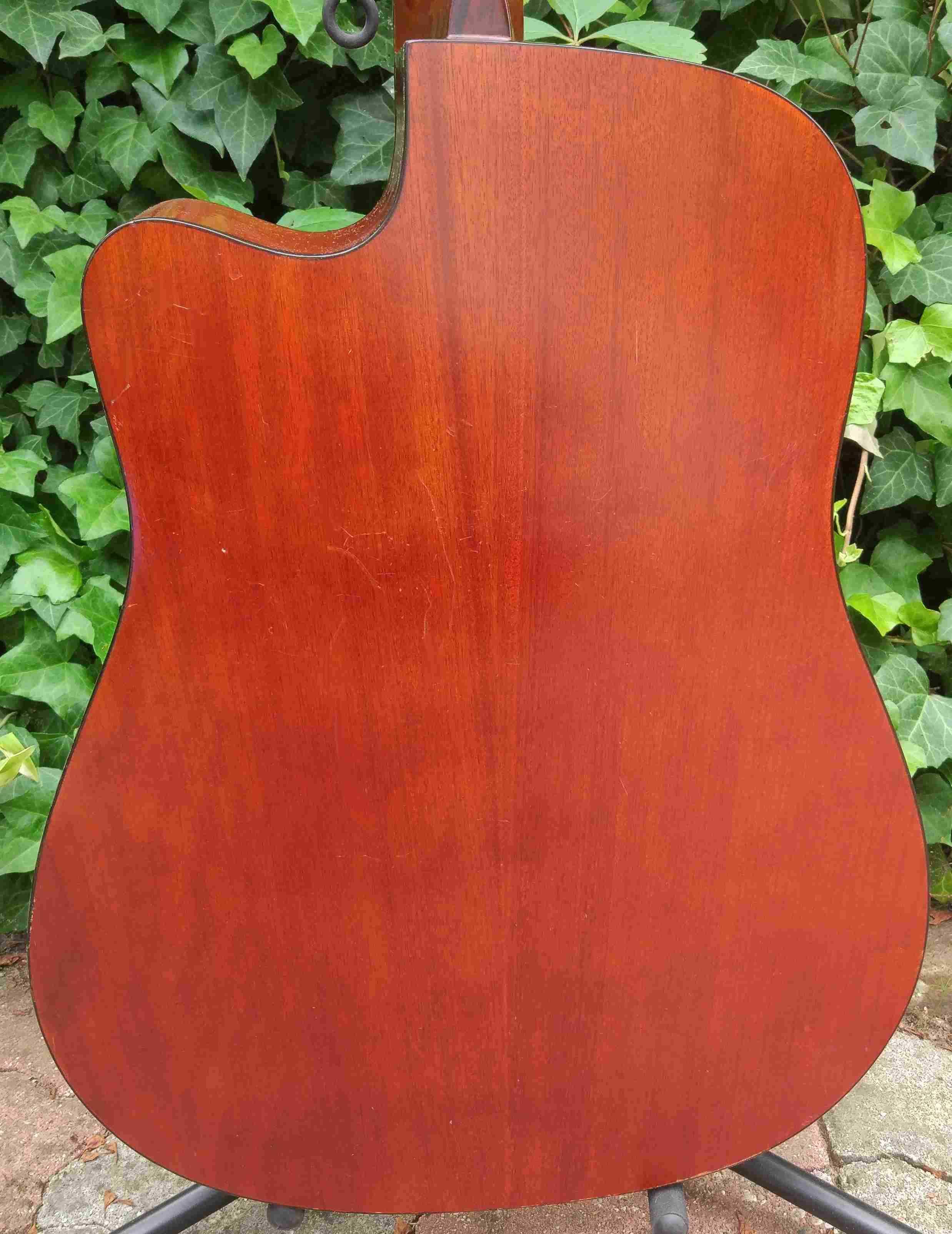 Gitara elektroakustyczna Marris DCE306