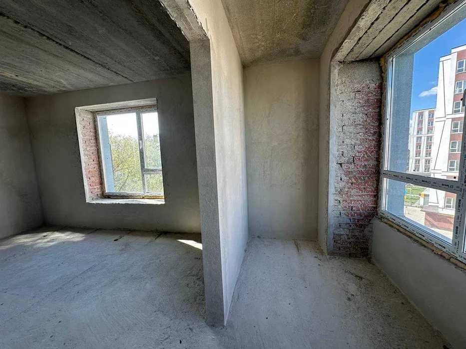 2 кімнатна в ЖК Опришівська Слобода