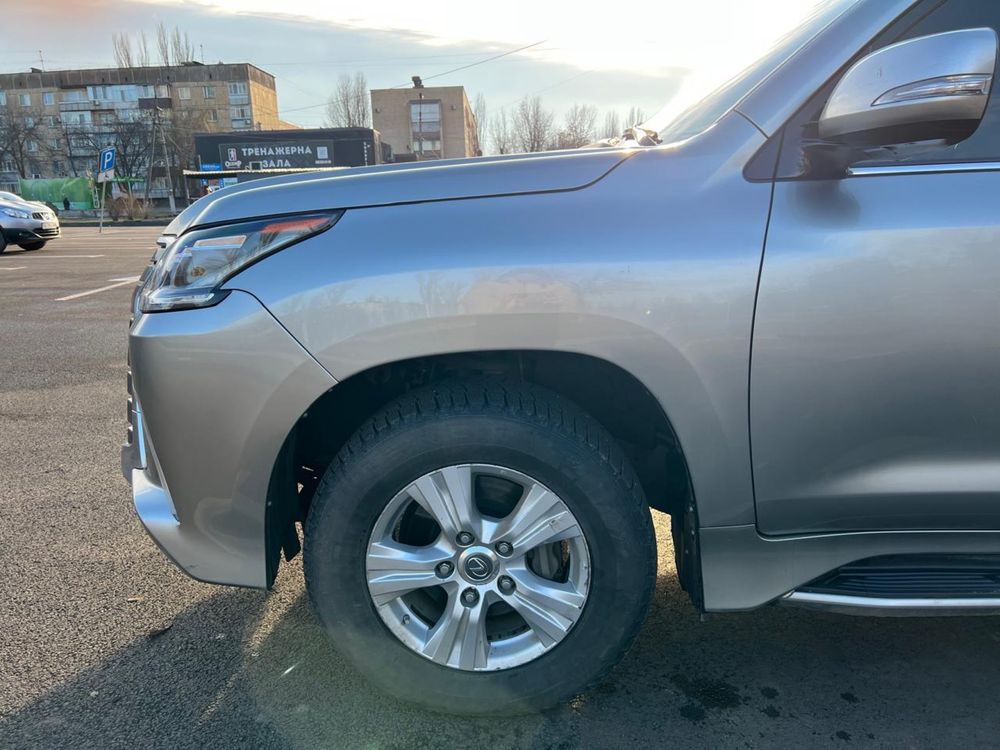 Продам Lexus LX 450