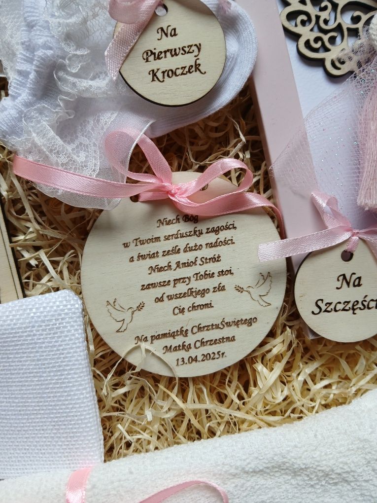 Pamiątka na chrzest prezent chrzciny upominek aniołek box