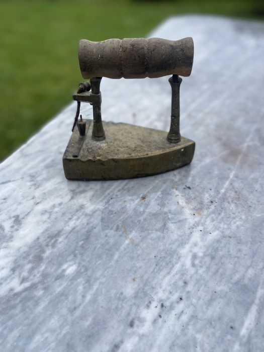 Stare żelazka bez duszy