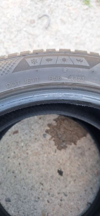 Opony wielosezonowe 235/45 R18 MINERVA
