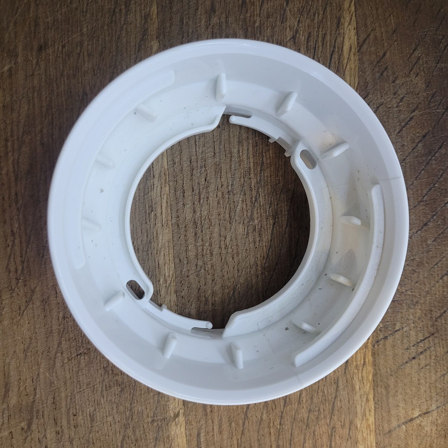 Цоколь чаші блендера кухонного комбайна Bosch 00620956 (00056561)