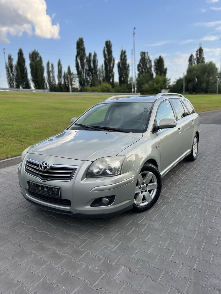 Toyota Avensis 2.2 D4D 177л.с. Турбо-Дизель Рестайлінг Тойота Авенсіс