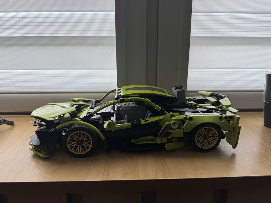 Lego autko elektryczne