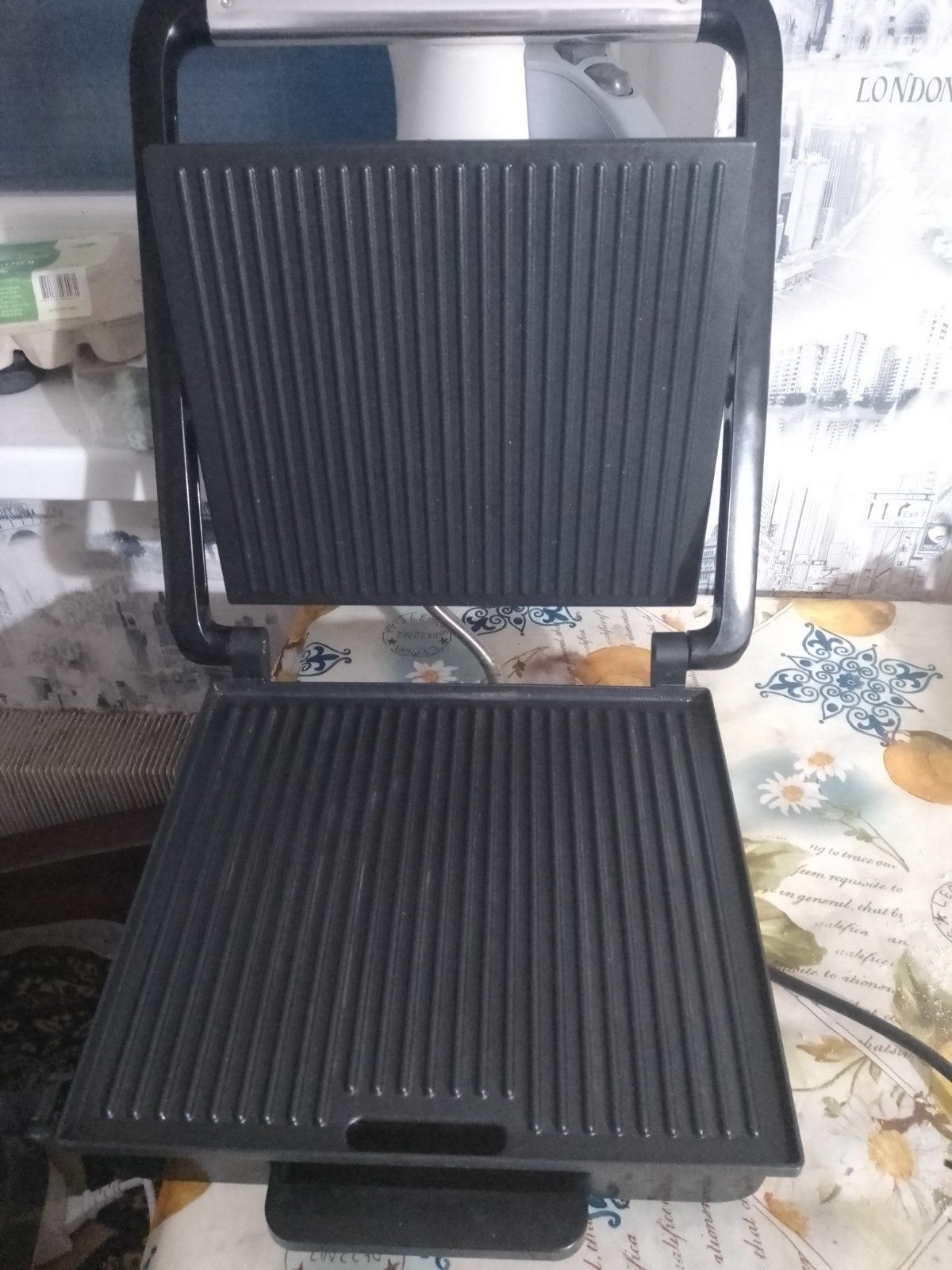 Продам Гриль TEFAL Grill Inicio GC242832