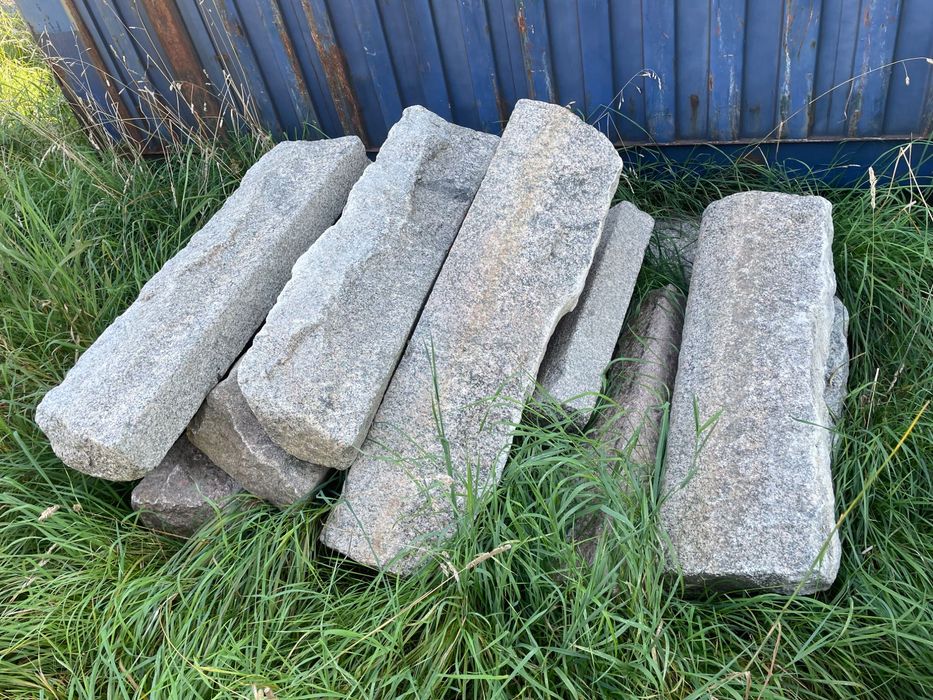 Krawężniki drogowe granitowe 22mb