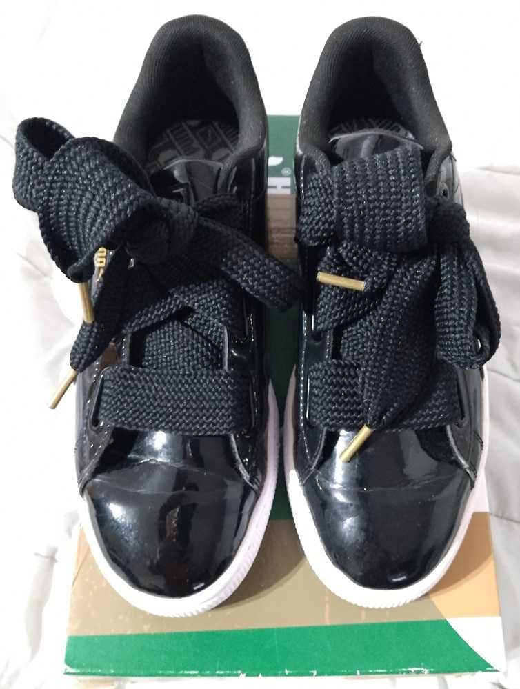 Sapatilhas PUMA com laço Preta Tam:36 (1196)