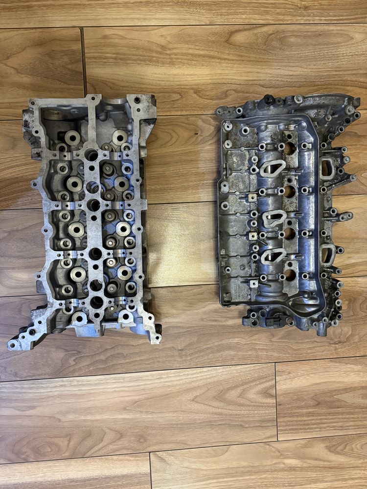 Glowica kpt pokrywa zaworow walki master 2.3 bi turbo