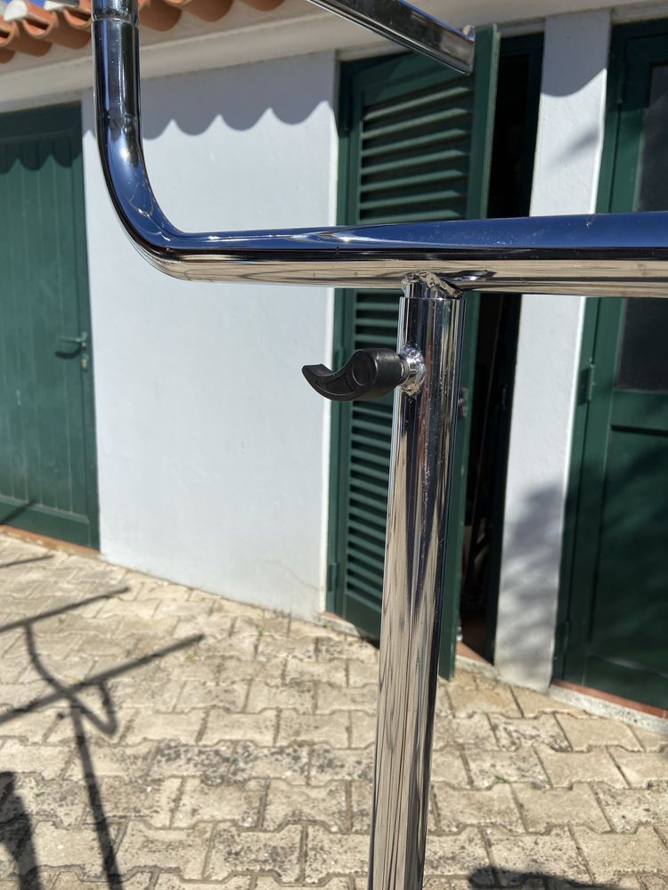 Espositor roupa duplo