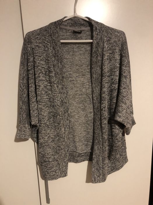 Narzutka, sweterek  firmy ONLY M/38