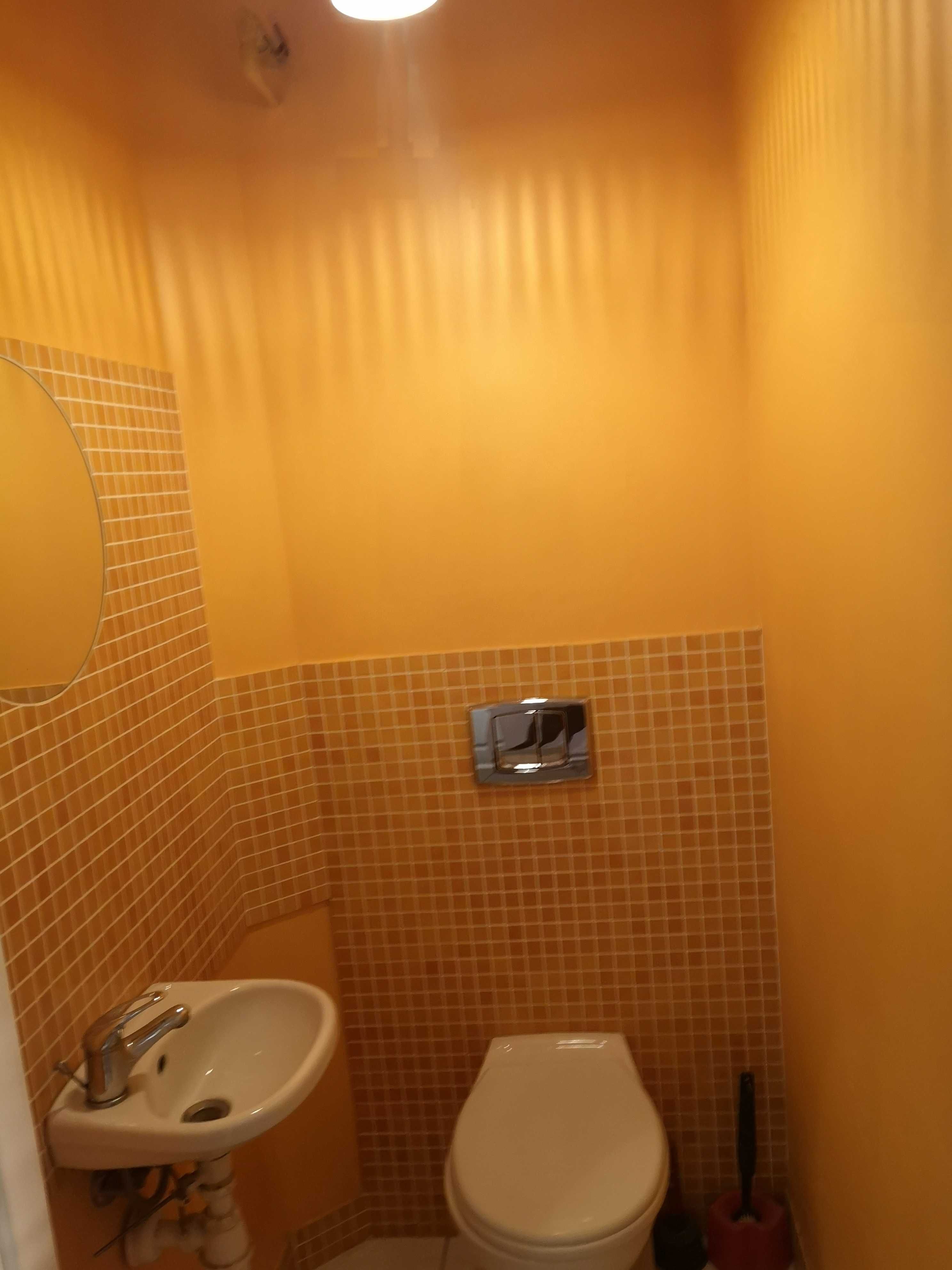 Ładny, duży pokój z balkonem, blisko centrum
