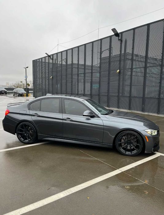 BMW F30 3-Series 340i