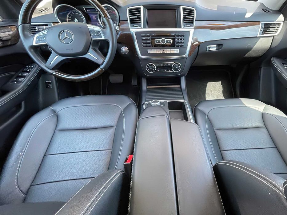 Mercedes-Benz M-Class ML 350 BlueTEC      2013