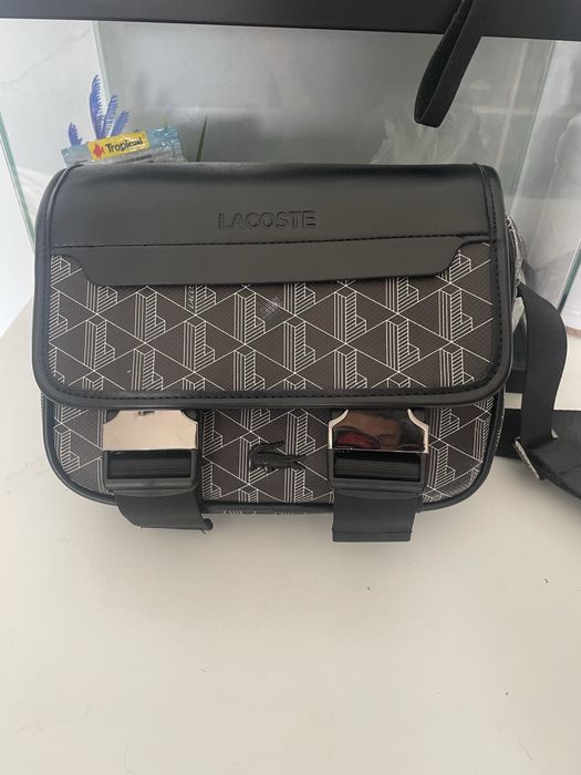 Bolsa da Lacoste