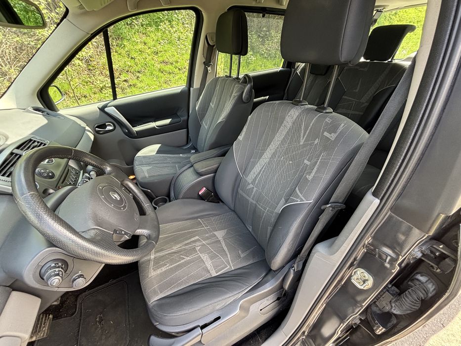 Renault Scenic Автомат 1,6 бензин