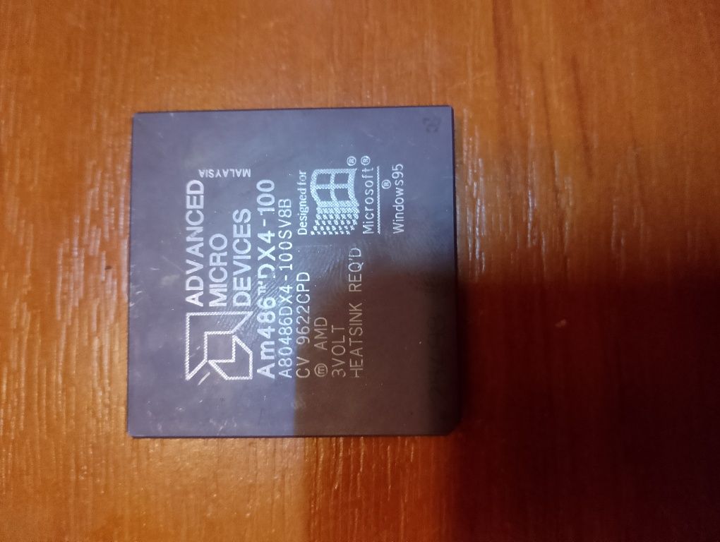 Procesor AMD Am485 DX4-100 SPRAWNY