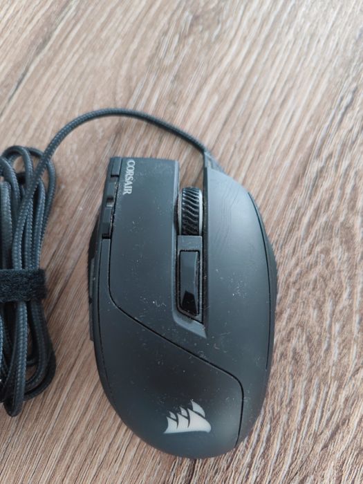 Rato Corsair Gaming Sabre RGB