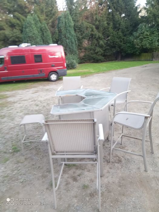 Bar ogrodowy narożnik do spotkań