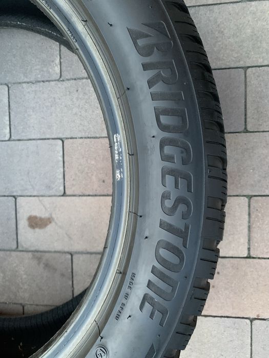 Зимові шини(резина) 235/50 R19 “Bridgestone” Blizzak LM005 - 2шт.