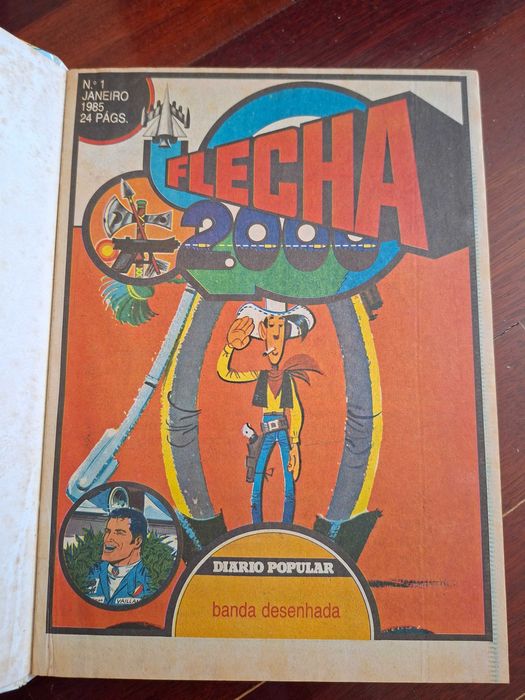 Flecha 2000 - 6 volumes de revistas de banda desenhada 1985