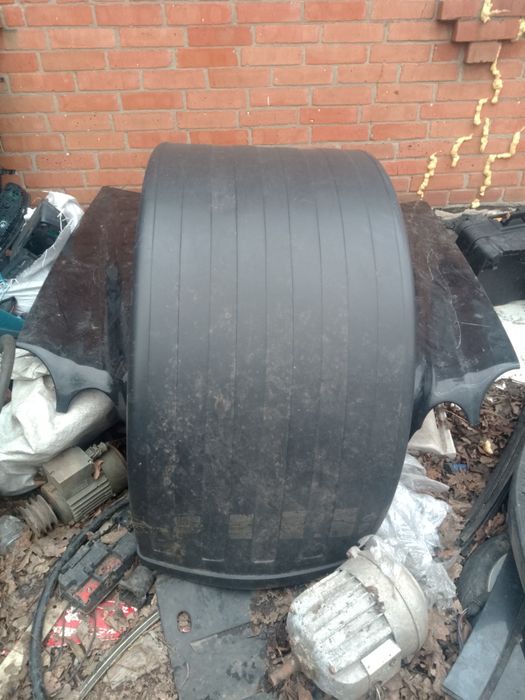 Локер крило вантажне підкрилки  КамАЗ   зіл-130задне крило