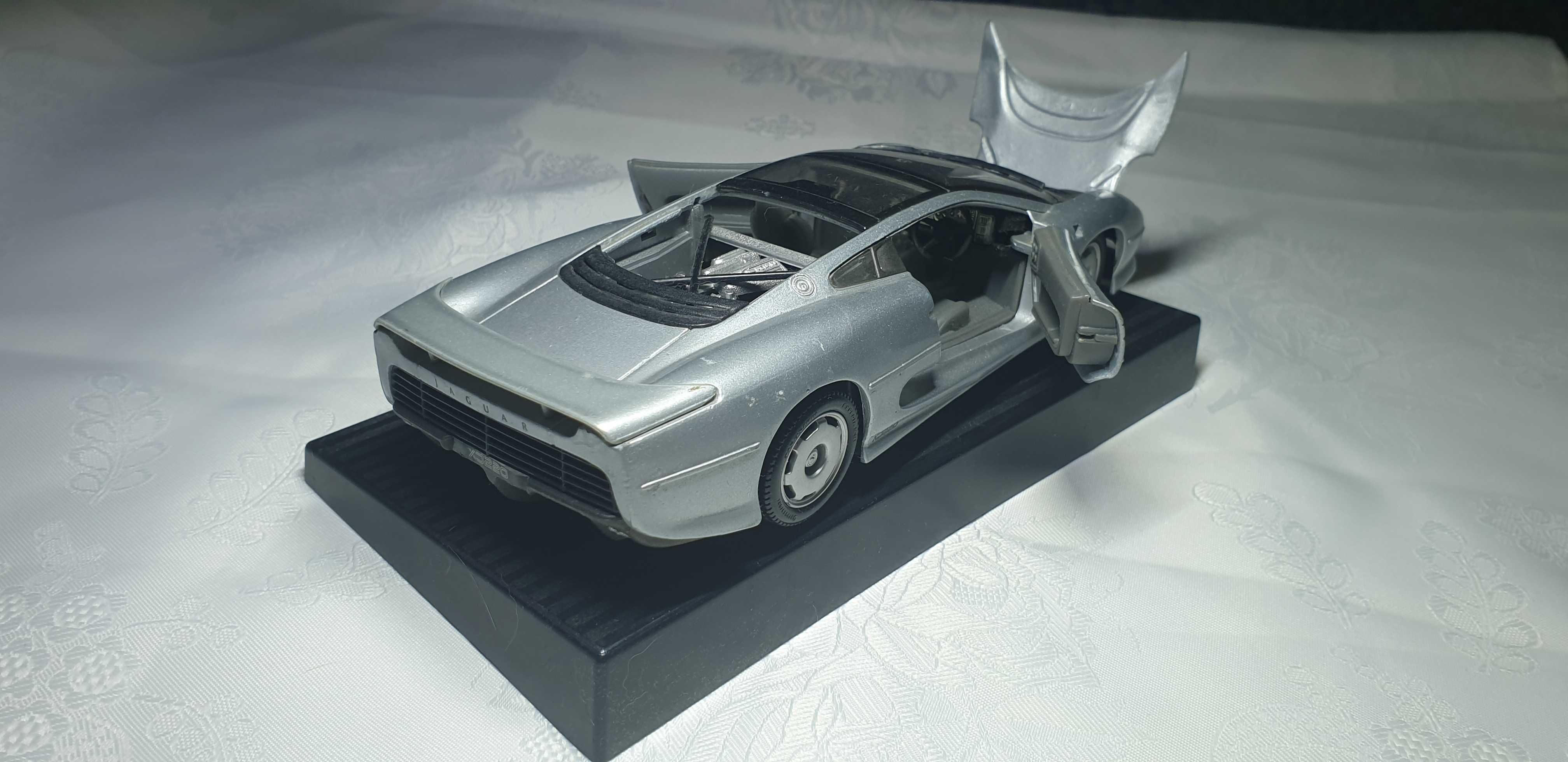 Jaguar XJ 220 1:24 by Shell