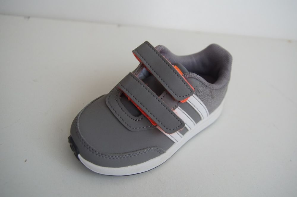 nowe buciki Adidas VS Switch 2 CMF INF DB1859 r 25 14.5 cm