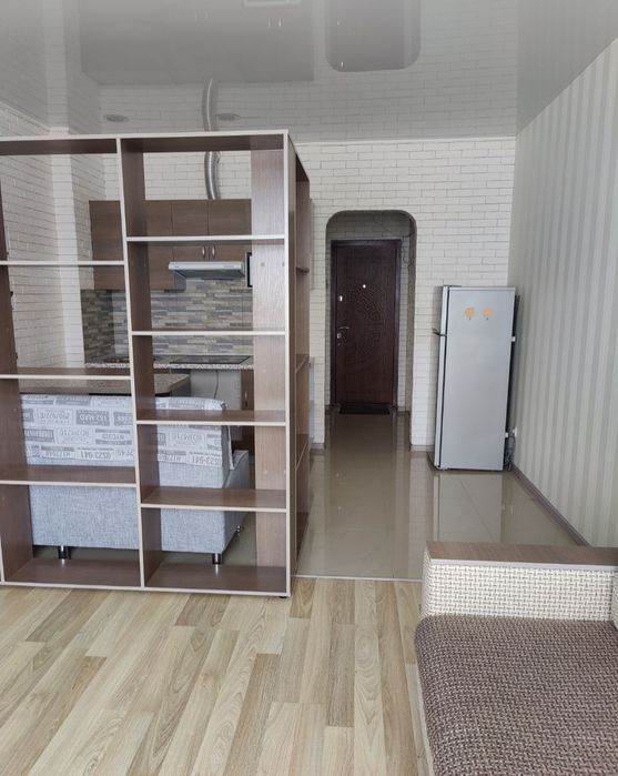 Сдам долгосрочно 1-комнат.квартиру (ул.М.Малиновского)