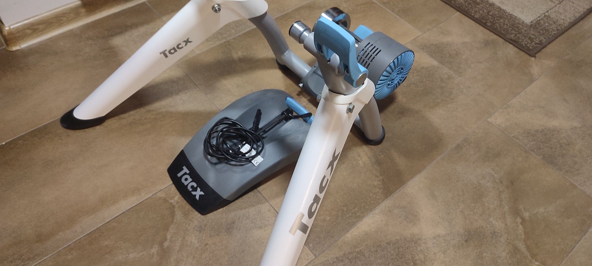 Tacx Smart flow trenażer rowerowy
