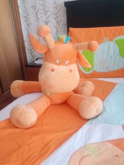 Vendo conjunto textil para  quarto crianca tuc tuc