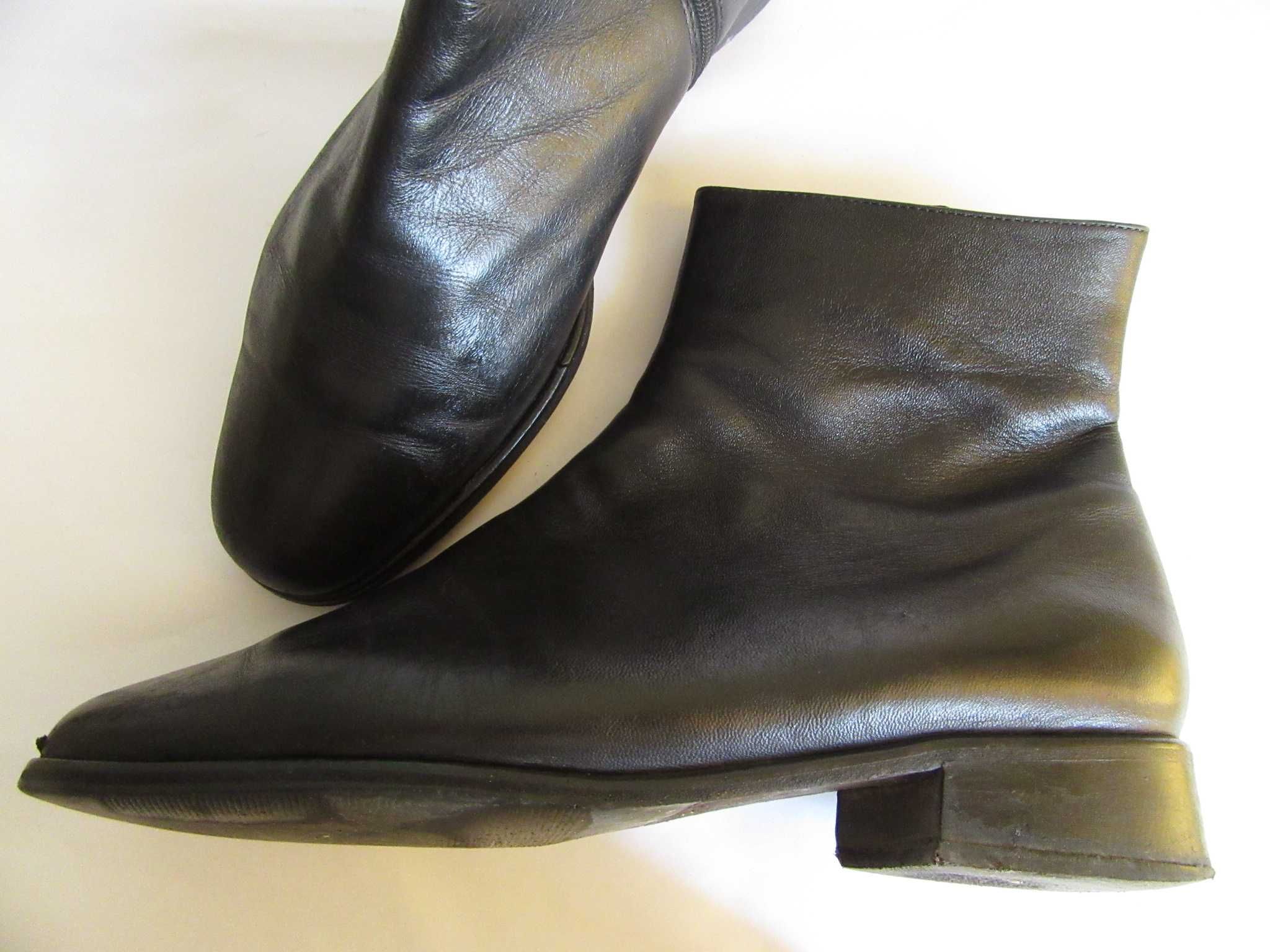 buty zimowe 100% skóra również w środku cena nowych to ponad 700 zł