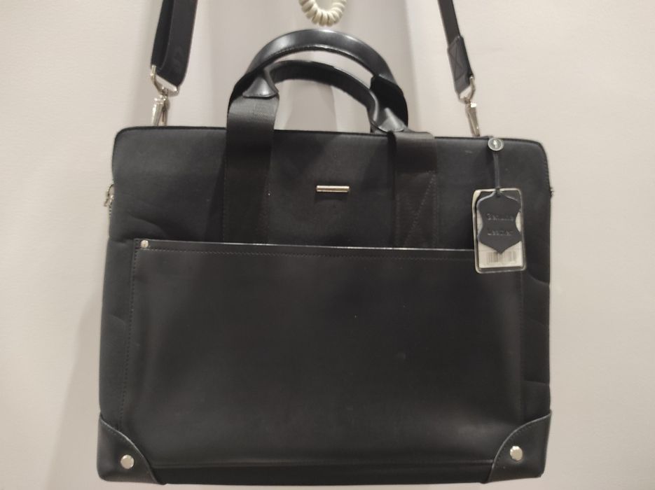 Teczka Ochnik czarna skóra naturalna mieści A4