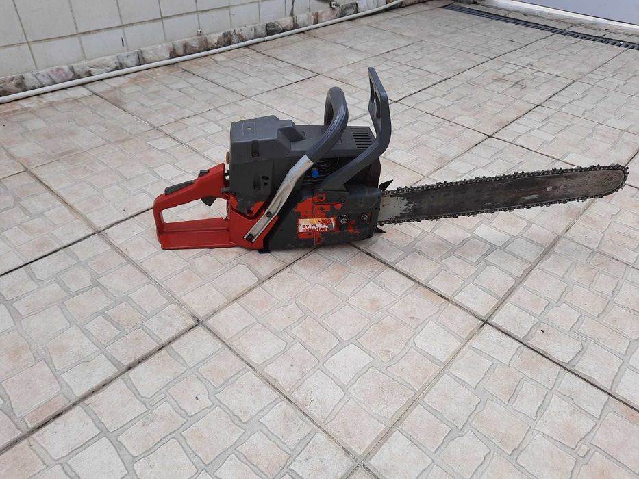 Motoserra profissional