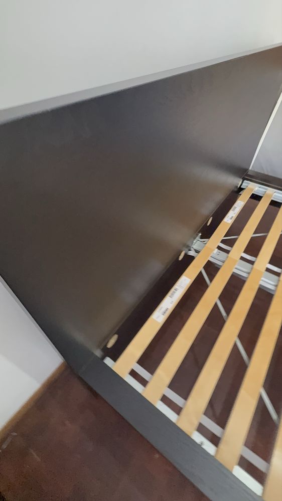 Cama Malm excelente 1,40x2,00 na Tapada das Mercês