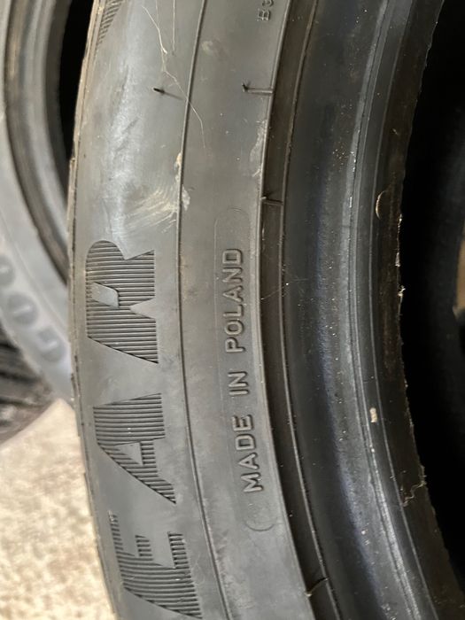 Шини Goodyear UltraGrip Ice Arctic 235/55 R18 104T