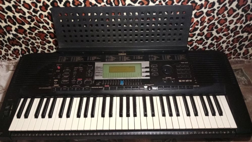 Продам Синтезатор Yamaha Psr-630