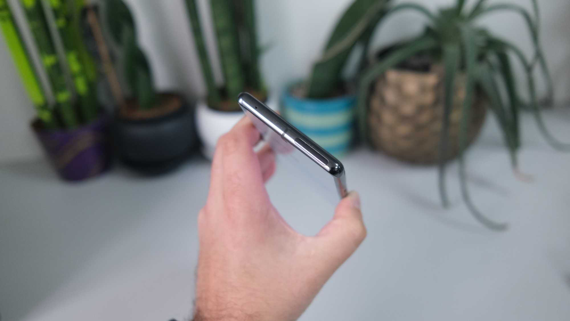 Google Pixel 7 Pro 12/128  GB Neverlock Obsidian Уцінка