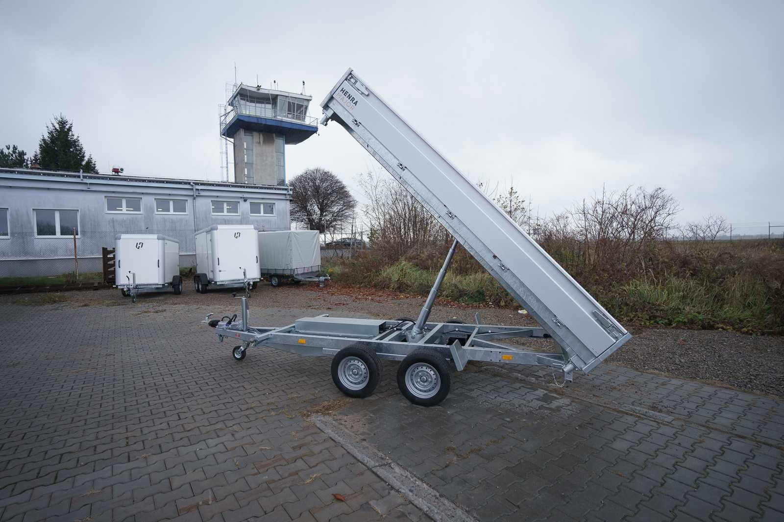 Wywrotka 3 strony Henra Tipper Trailer 331x185 o DMC:3500kg MEGA MOCNA