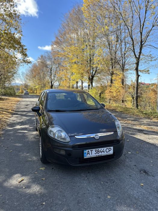 FIAT PUNTO.  2010 рік