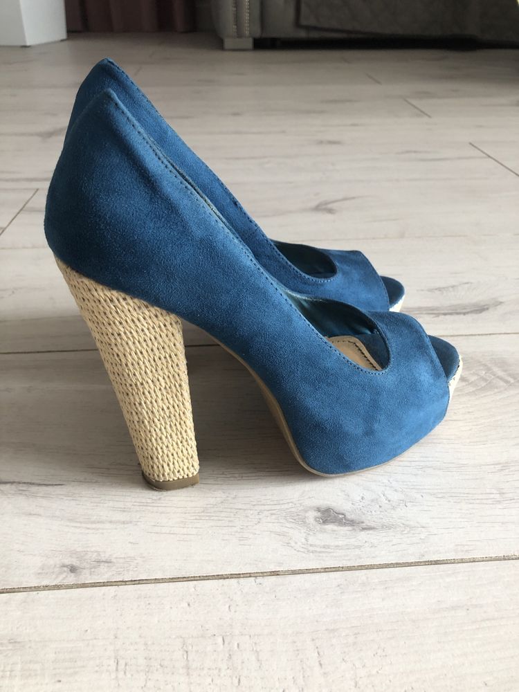 Buty koturna wysikie jak nowe