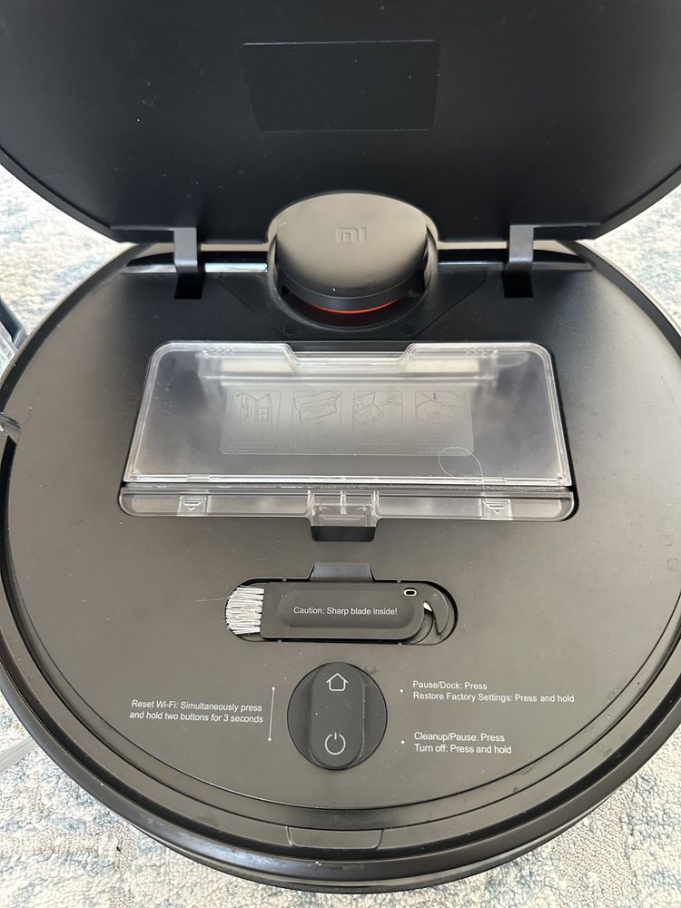 Xiaomi Mi Robot Vacuum Mop Pro