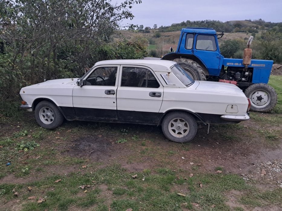 Продам Волга 2410