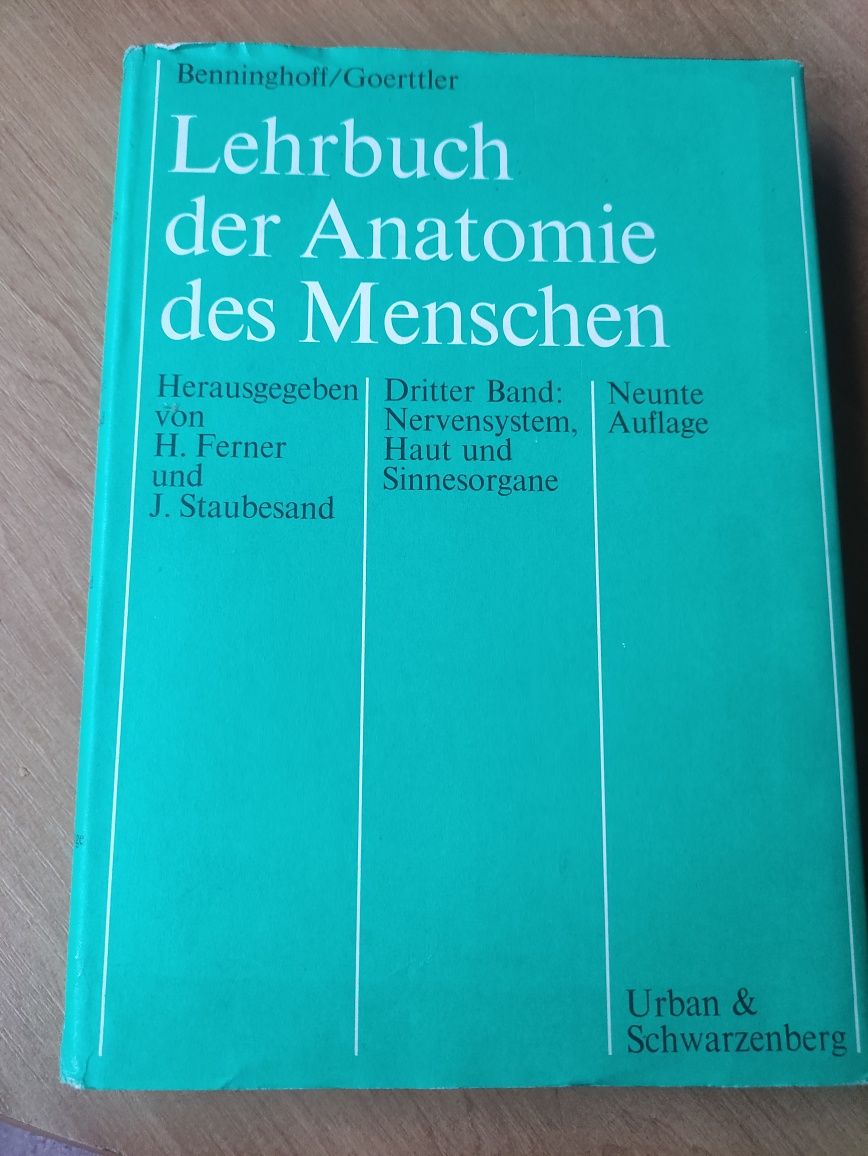 ,, Podręcznik anatomii człowieka " w języku niemieckim 1975