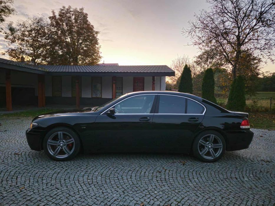 BMW 7 E65 3.6 V8 B 272KM