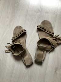 Sandały z zamszu "Indianki" r.39(25 cm)