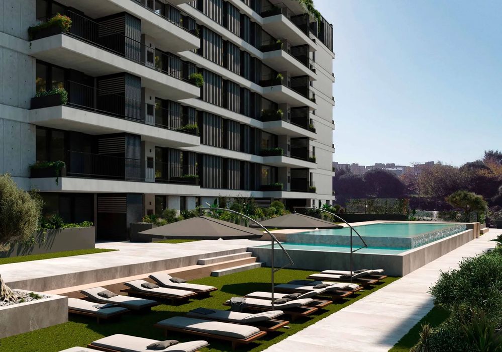 Apartamento T2 novo,Ramalde. Cond fechado, box, elevador, AC, piscina